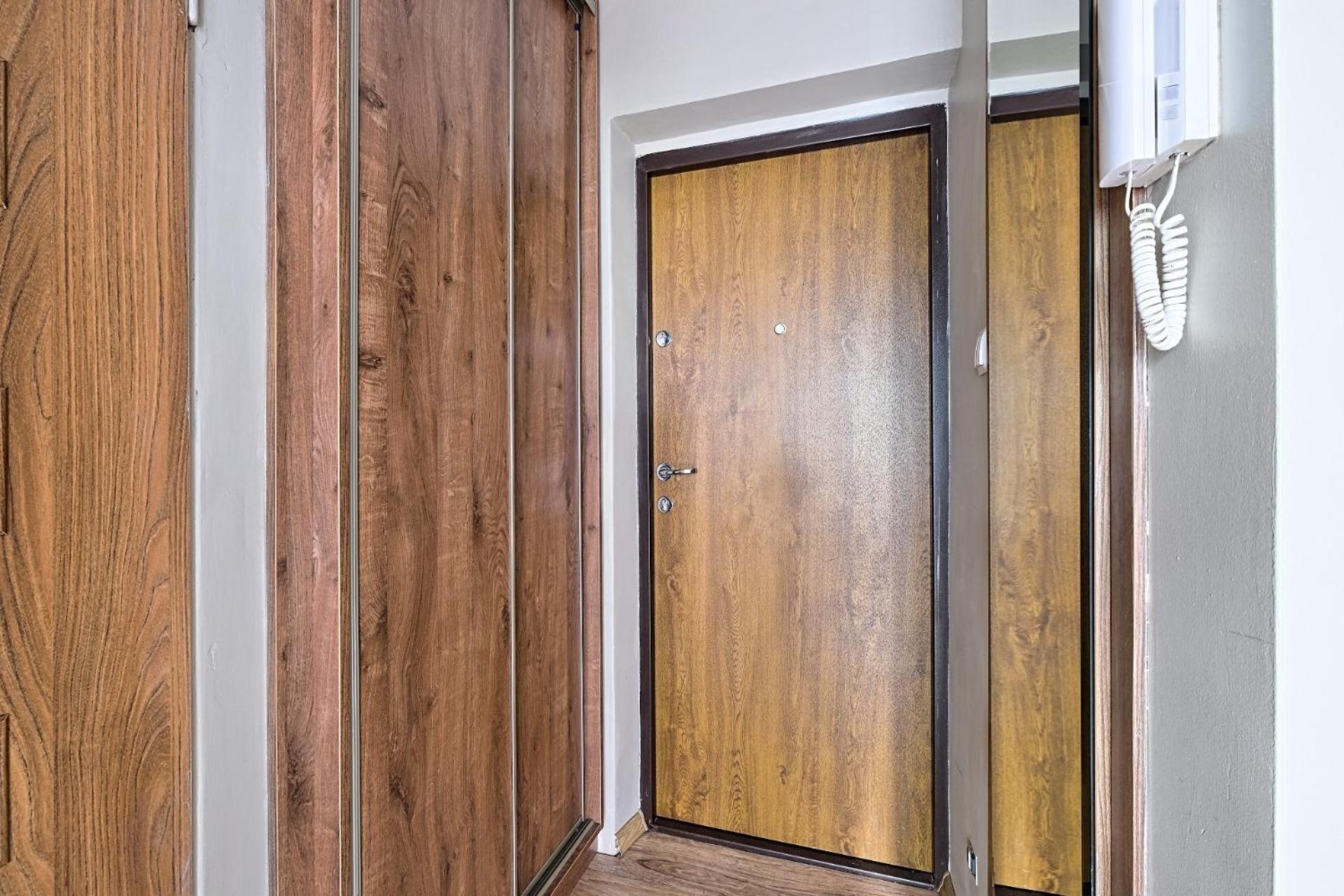 Urbannest - Cozy Studio - Bagno 7 Varsó Kültér fotó